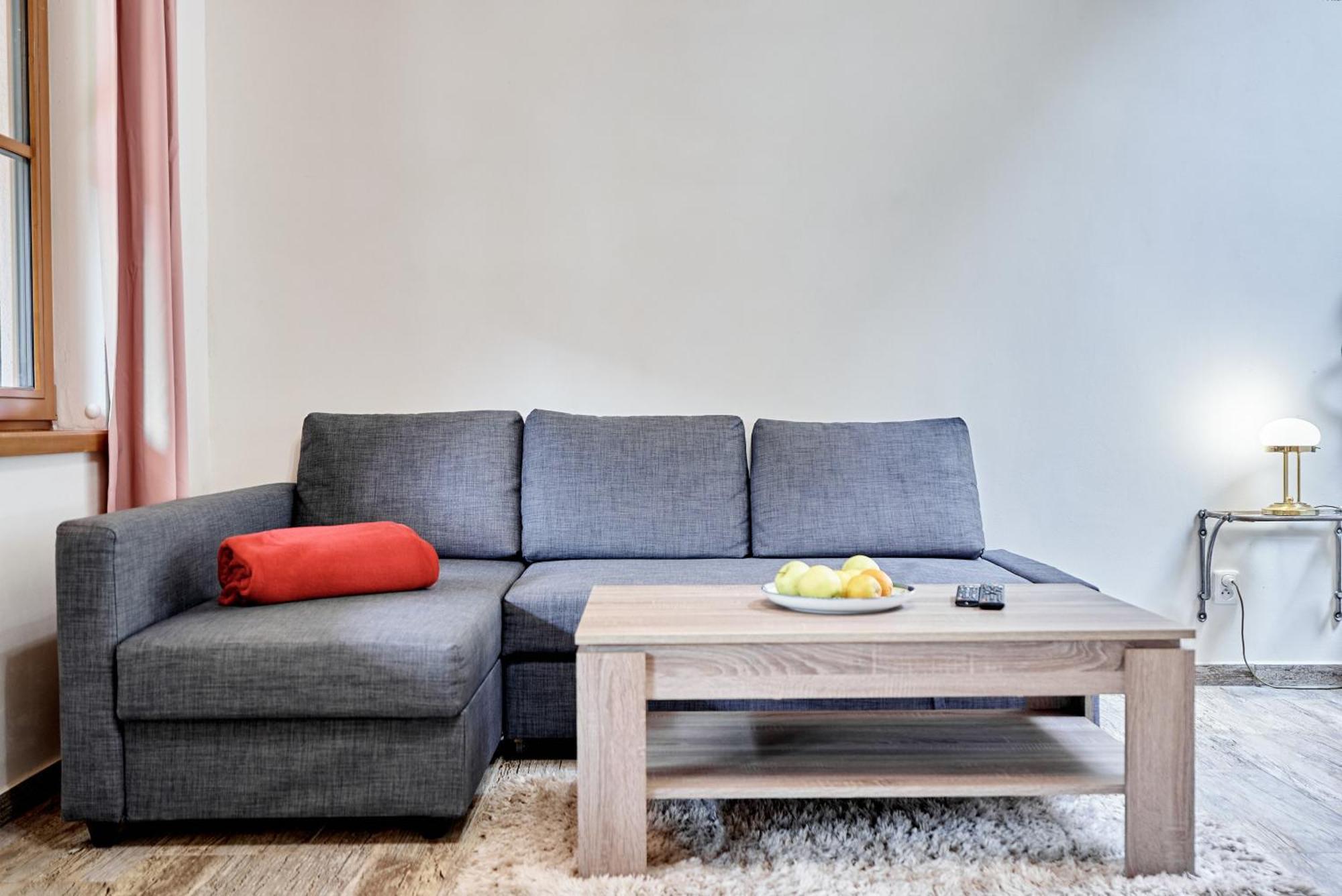 Apartmany Svatosske Skaly Loket Bagian luar foto