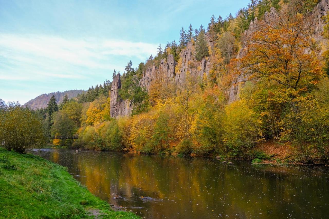 Apartmany Svatosske Skaly Loket Bagian luar foto